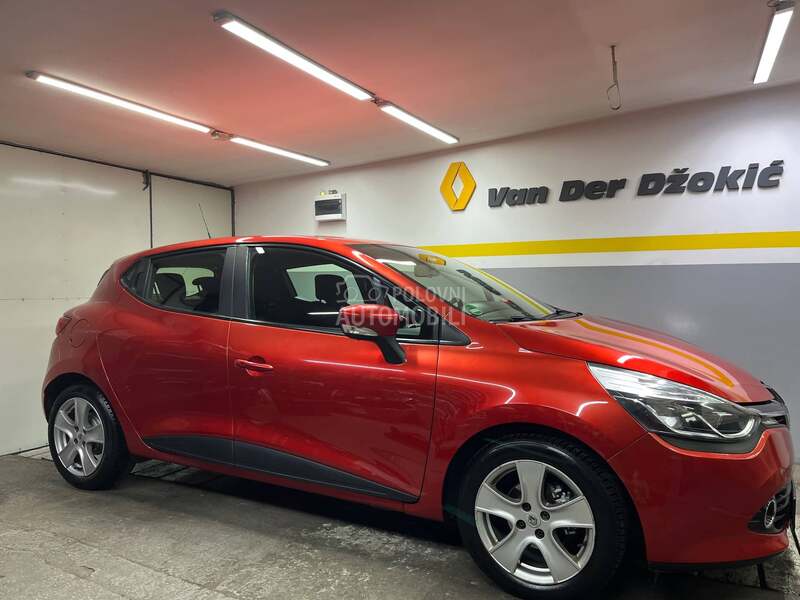 Renault Clio 2014 photo 2