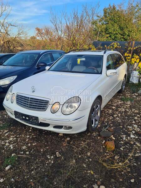 kompletan auto u delovima za Mercedes Benz E Klasa