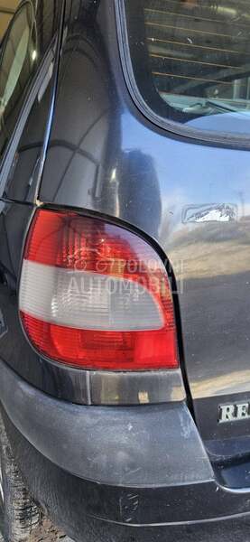 Stop svetlo levo za Renault Scenic od 1999. do 2005. god.