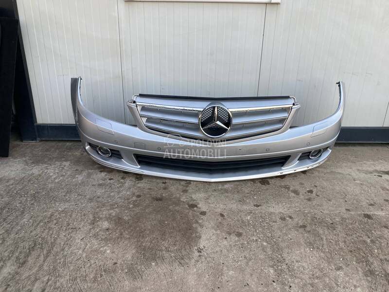 prednji branik za Mercedes Benz C 160, C 180, C 200 ... od 2007. do 2011. god.