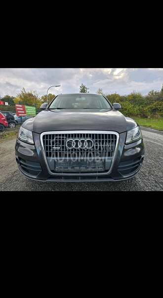 sva stakla za za Audi Q5