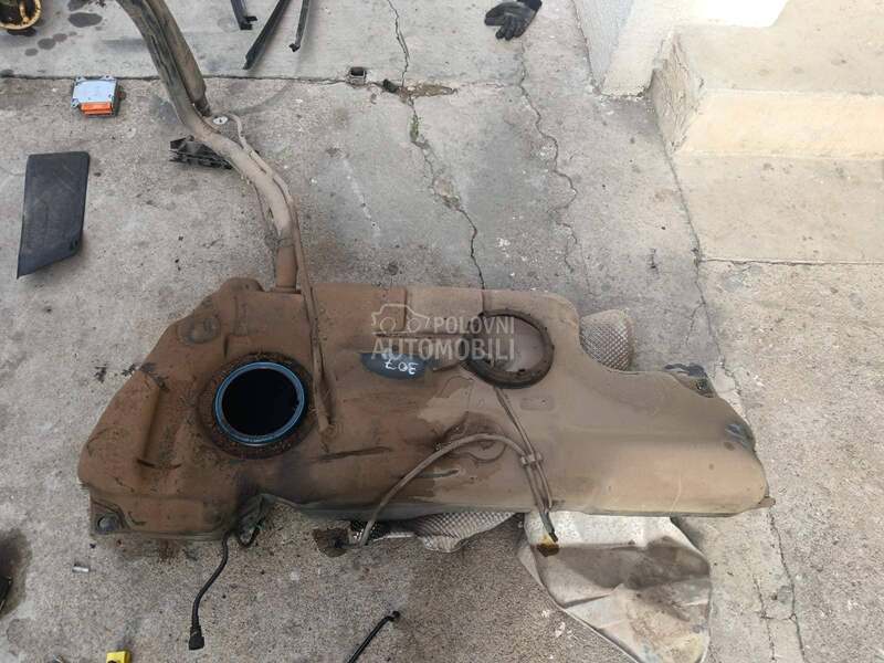 Rezervoar goriva za Peugeot 307