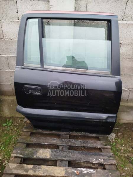 Zadnja desna vrata z298 za Opel Zafira od 1998. do 2005. god.