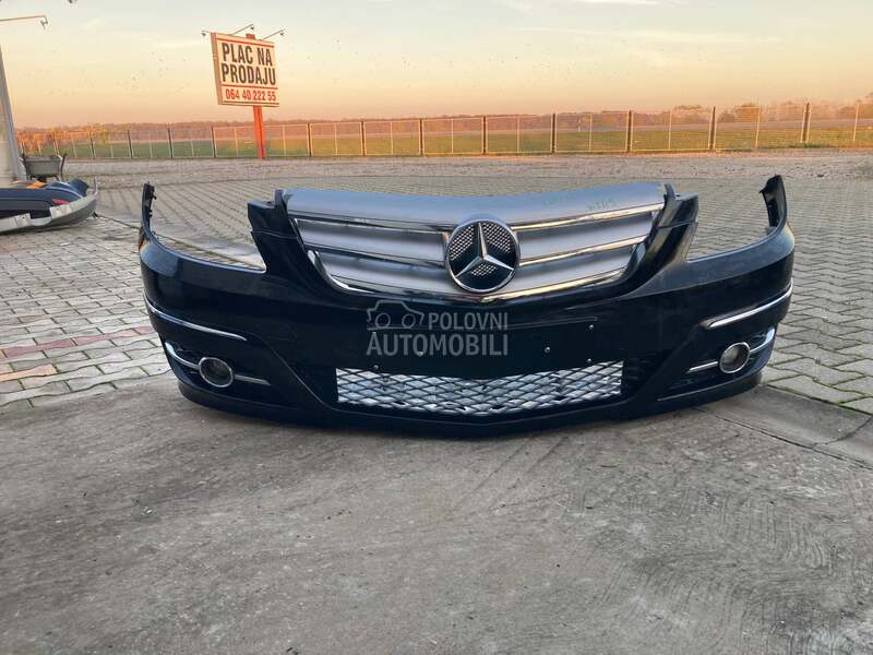 prednji branik za Mercedes Benz B 150, B 160, B 170 ... od 2007. do 2010. god.