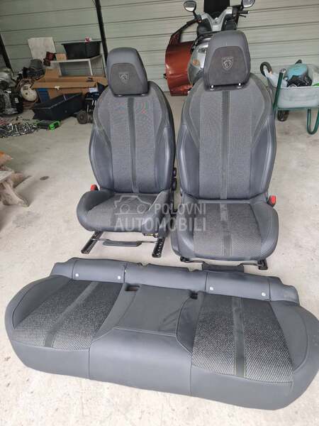 sedista za Peugeot 308
