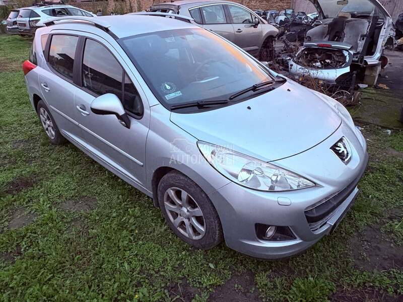prednji branik retrovizor far za Peugeot 206, 206 plus, 207 ... od 2000. do 2016. god.