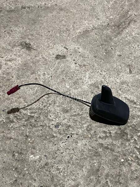 Antena za Volkswagen Caddy, Golf 5, Golf Plus ...