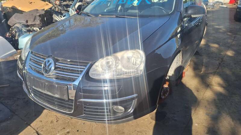 Golf 5 Branik za Volkswagen Golf 5 od 2003. do 2009. god.