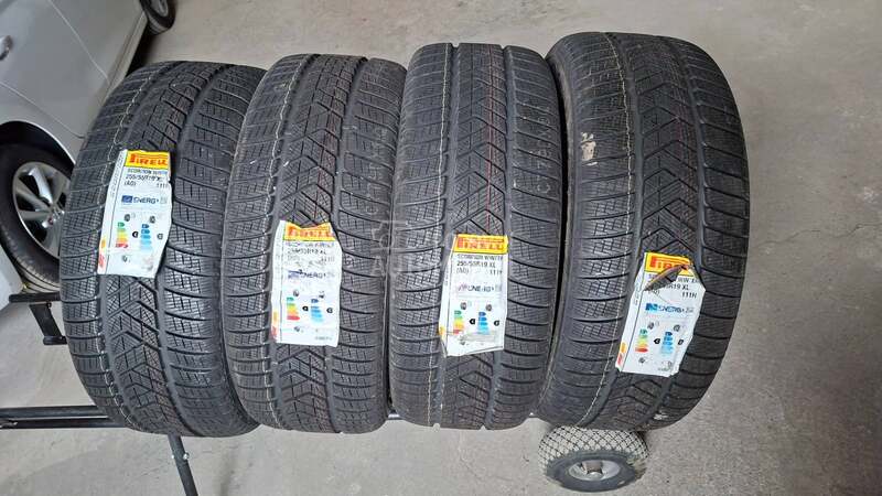 Pirelli 255/55 R19 Zimska