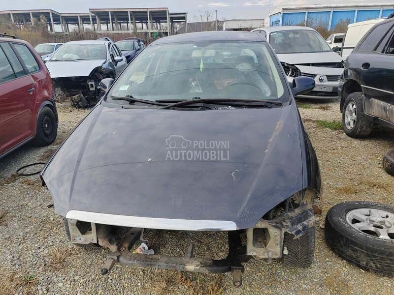 Fiat Croma 1.9d 2006. god. -  kompletan auto u delovima
