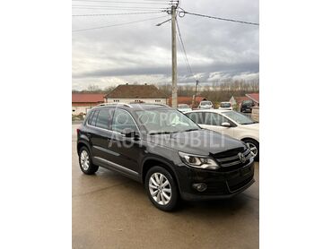 Volkswagen Tiguan HIGHLINE, 10.750 €, 2011. Džip/SUV, Benzin | 1984 cm3, 182.000 km, 132kW (179 KS), Automatski / poluautomatski, 4/5 vrata, 5 sedišta, Petrovac Na Mlavi