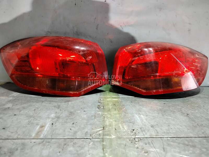 Stop svetla za Opel Astra J od 2009. do 2015. god.