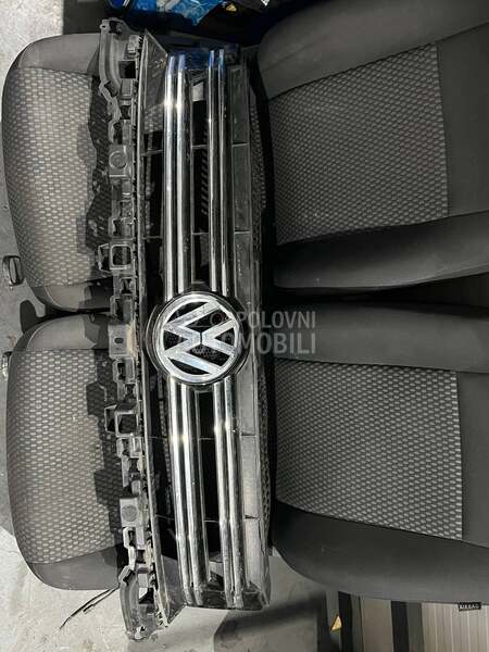 Maska za Volkswagen Tiguan
