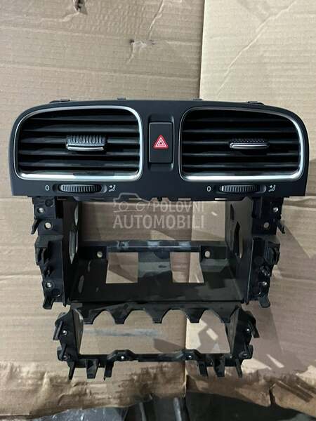 Ventilacioni otvori za Volkswagen Golf 6