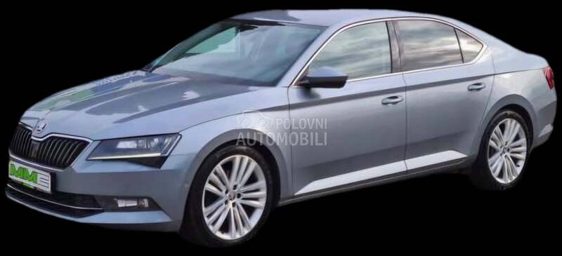 Škoda Superb -  kompletan auto u delovima