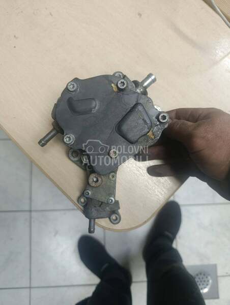 Vakum pumpa za Volkswagen Polo, Golf 5 od 2001. do 2008. god. za Volkswagen Polo, Golf 5 od 2001. do 2008. god.