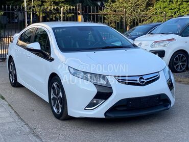 Opel Ampera , 9.950 €, 2012. Hečbek, Hibridni pogon | 1398 cm3, 165.708 km, 63kW (86 KS), Automatski / poluautomatski, 4/5 vrata, 4 sedišta, Beograd