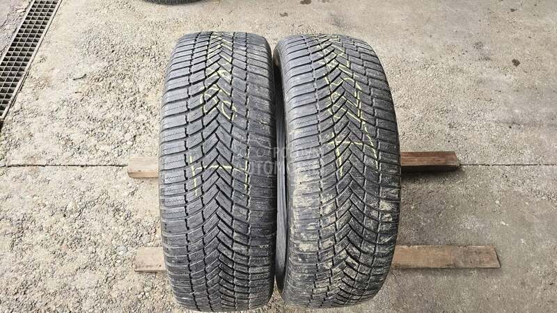 Bridgestone 225/60 R18 Zimska
