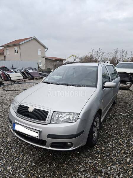 Škoda Fabia 2006. god. -  kompletan auto u delovima