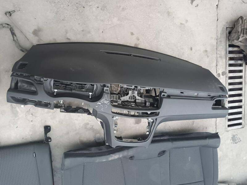 Instrument tabla za Peugeot 508
