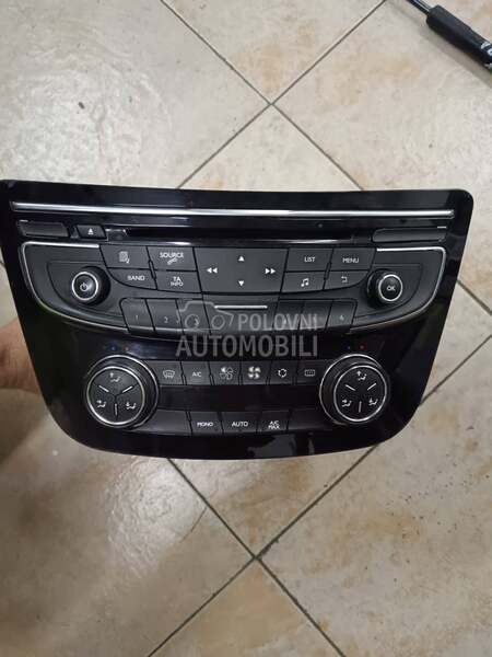 Komande klime - klimatronik za Peugeot 508