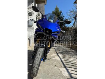 Yamaha YZF r3 (može zamena), 6.250 €, 2025. , 321 cm3, 7.125 km, 30kW (41 KS), Sport / Super sport, Niš