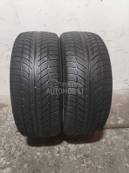 Westlake 245/45 R19 Zimska