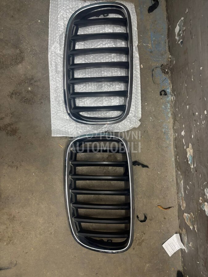 Grill za BMW X5 od 2007. do 2013. god.