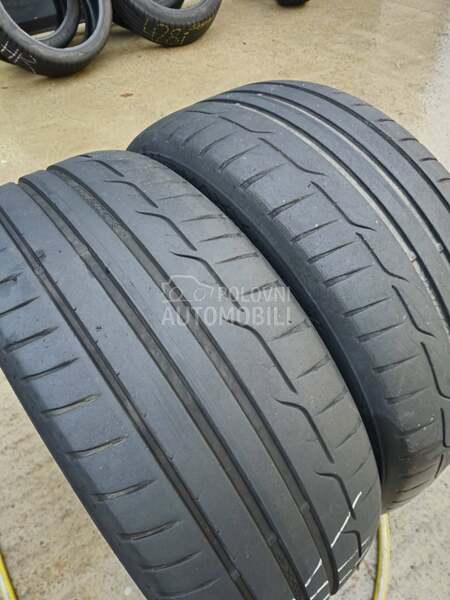 Dunlop 225/40 R19 Letnja