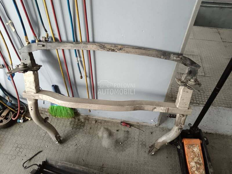 Prednja greda, vezni lim za Peugeot 508