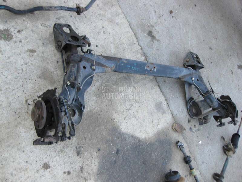 Zadnji most-trap sa glavcinama za Seat Leon od 1997. do 2006. god.