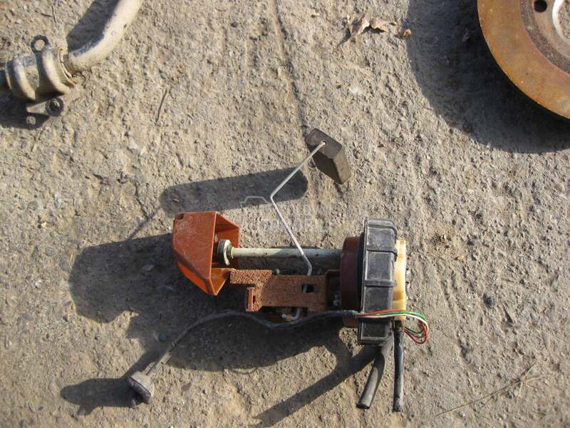 Plovak goriva 1.1 benzin za Peugeot 106