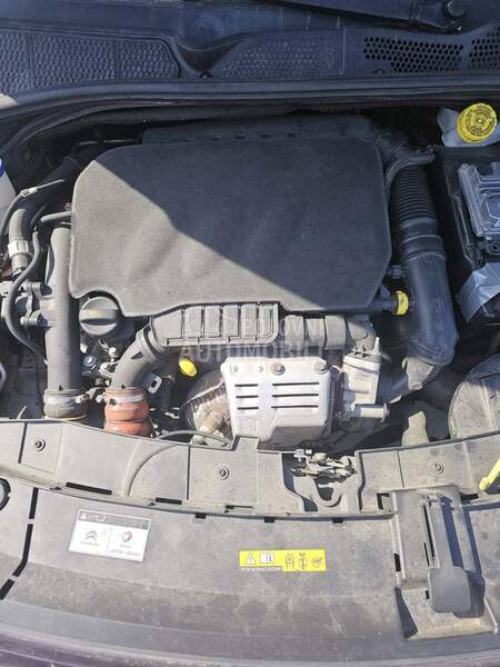 motor za Peugeot 208