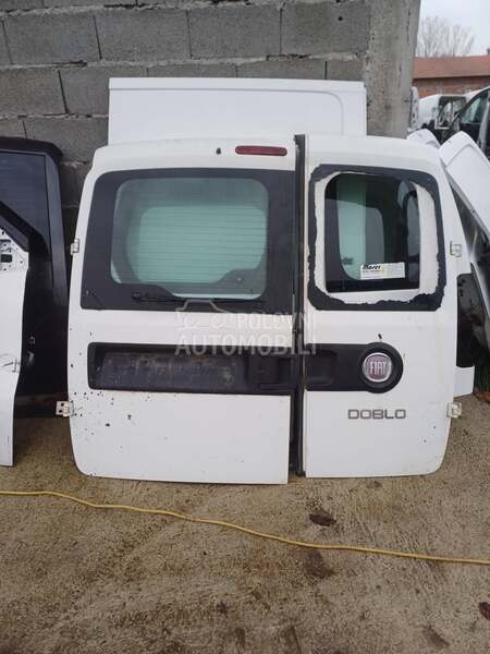 Zadnja vrata za Opel Combo od 2010. do 2018. god.