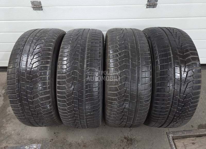 Hankook 225/55 R16 Zimska