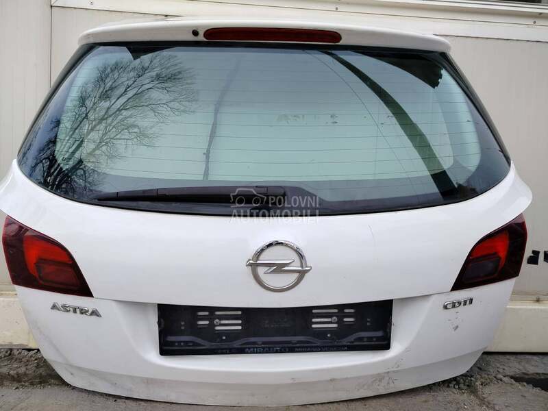 Gepek vrata za Opel Astra J od 2009. do 2015. god.