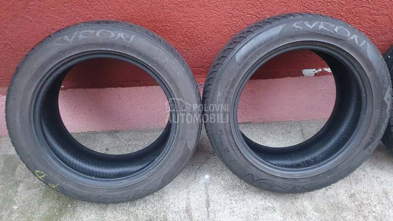 Syron 225/55 R17 Zimska