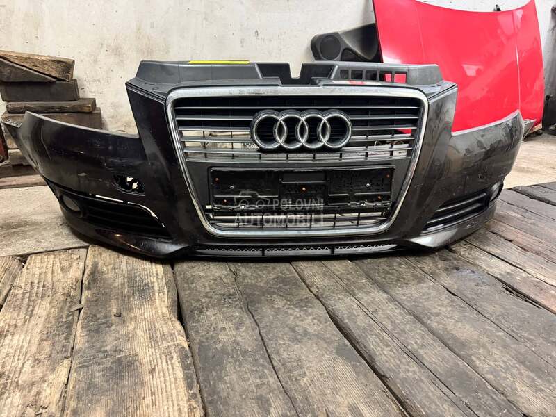 kompletan branik sa maglenkama za Audi A3 od 2008. do 2012. god.