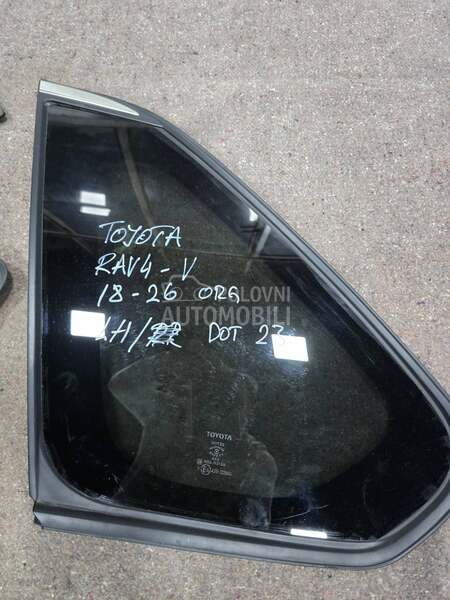 Staklo Prozor Vetrobran Šoferk za Toyota Auris, Aygo, Aygo X ... od 2015. do 2026. god.