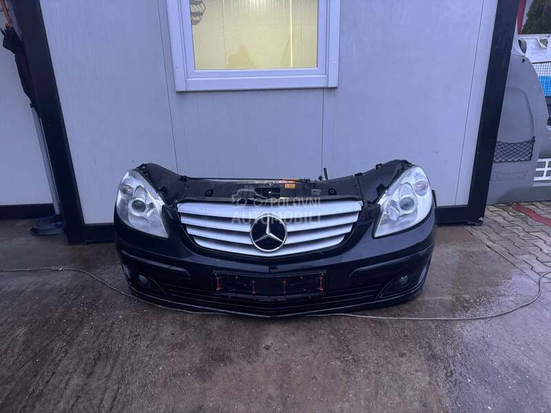 prednji branik za Mercedes Benz B Klasa od 2005. do 2008. god.