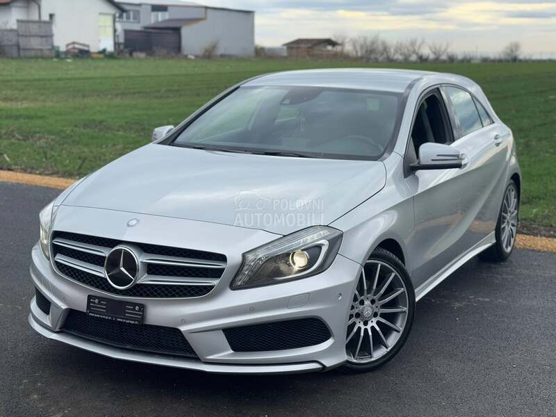 Mercedes-Benz A 180 2013 photo 2