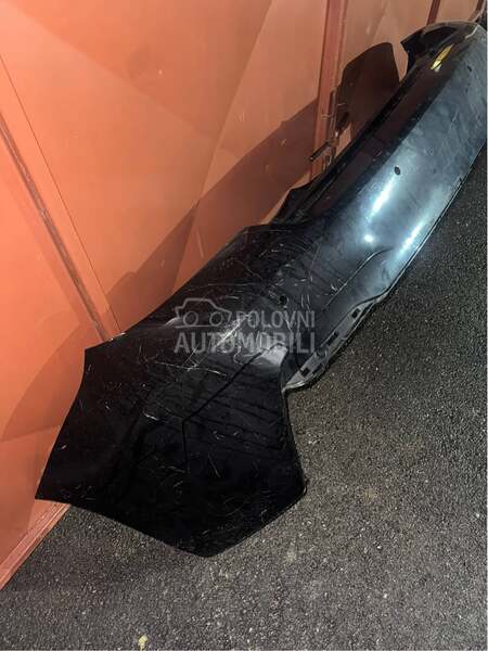 zadnji branik F22 za BMW Serija 2 od 2014. do 2022. god.