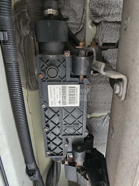 elektricna rucna za Peugeot 508