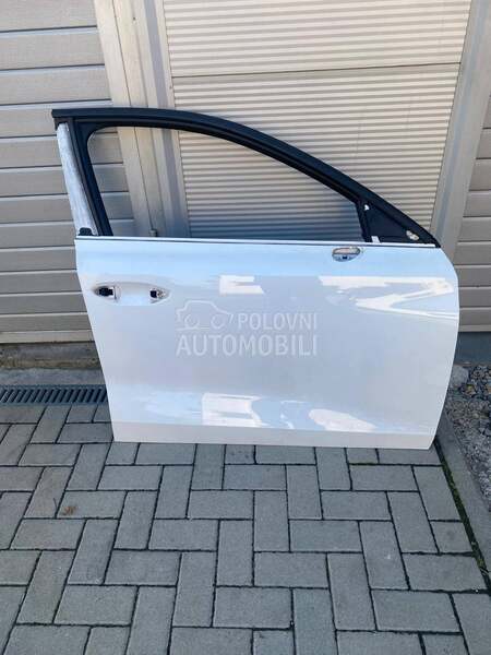 Prednja desna vrata za Audi A3 od 2020. do 2026. god.