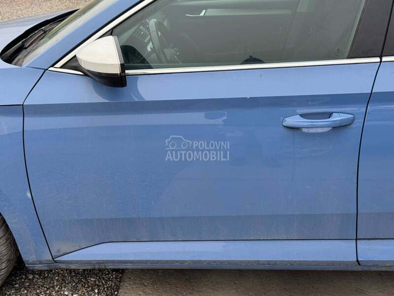Prednja leva vrata za Škoda Superb od 2015. do 2019. god.
