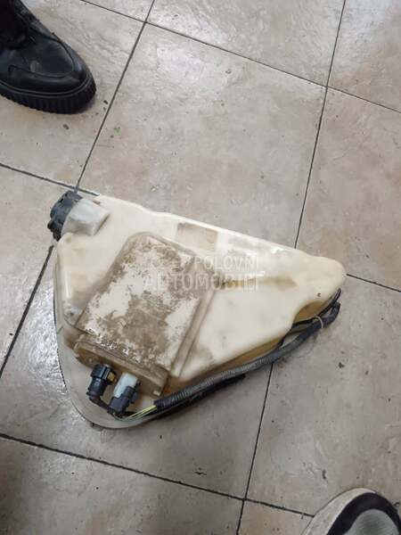 Boca za aditiv za Peugeot 307