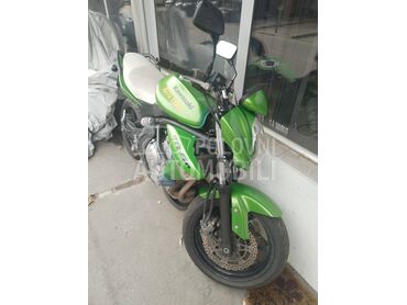 Kawasaki Er6n, 2.700 €, 2008. , 650 cm3, 45.000 km, 53kW (72 KS), Naked, Novi Sad