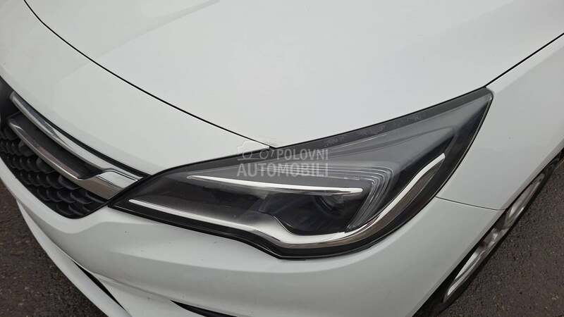 Farovi za Opel Astra K