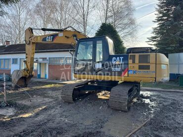 CAT 320D2L, Po dogovoru, 2013. , Bager, Dizel, 7010 cm3, 109kW (148 KS), Bezstepeni, Novi Beograd
