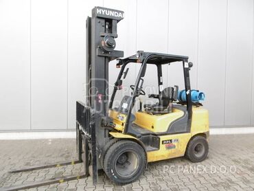 Hyundai 33L 7A 7.9 m, 12.000 €, 2016. , Viljuškar, Gas, Automatski menjač, Novi Sad